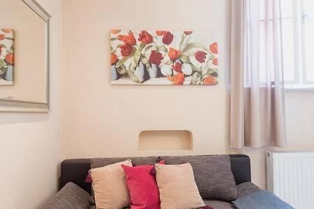 Апартаменты Charming Flat In The Center Будапешт Экстерьер фото