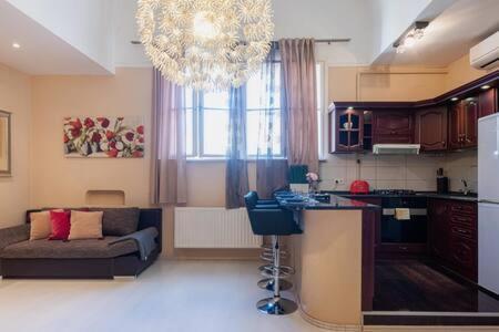 Апартаменты Charming Flat In The Center Будапешт Экстерьер фото